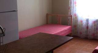 Гостевой дом ApartHotel_Chocolate Краснодар Бюджетный двухместный номер с 2 отдельными кроватями-7